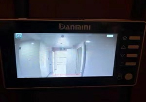 智能猫眼